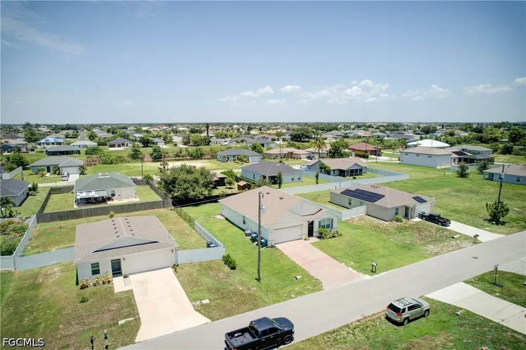919 NE 11th Street Cape Coral FL 33909