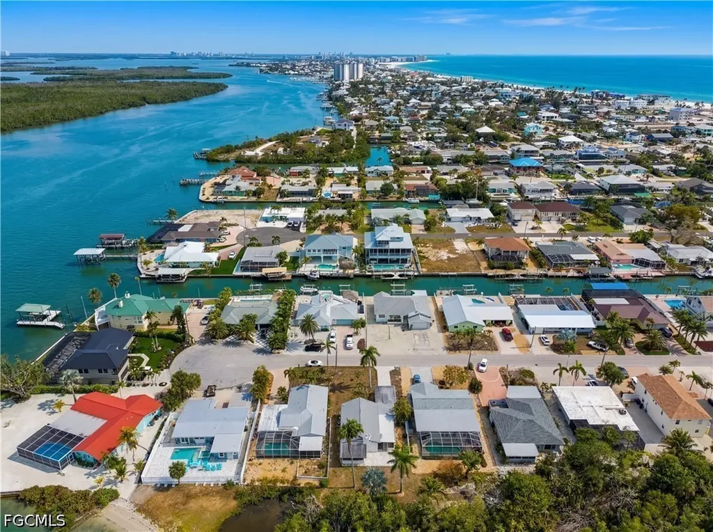 455 Donora Boulevard Fort Myers Beach FL 33931