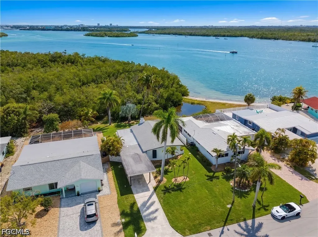 455 Donora Boulevard Fort Myers Beach FL 33931