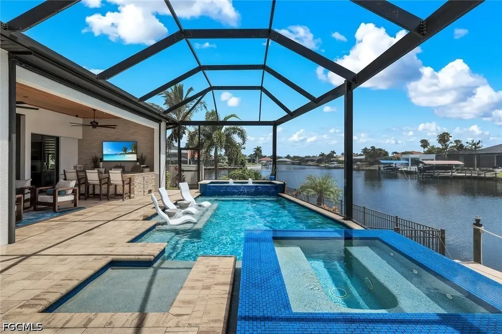 5405 SW 17th Avenue Cape Coral FL 33914