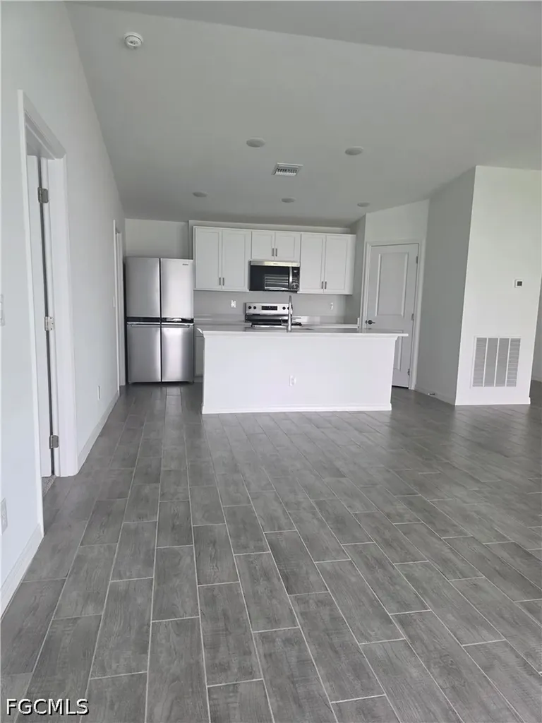 408 NW 31st Place Cape Coral FL 33993