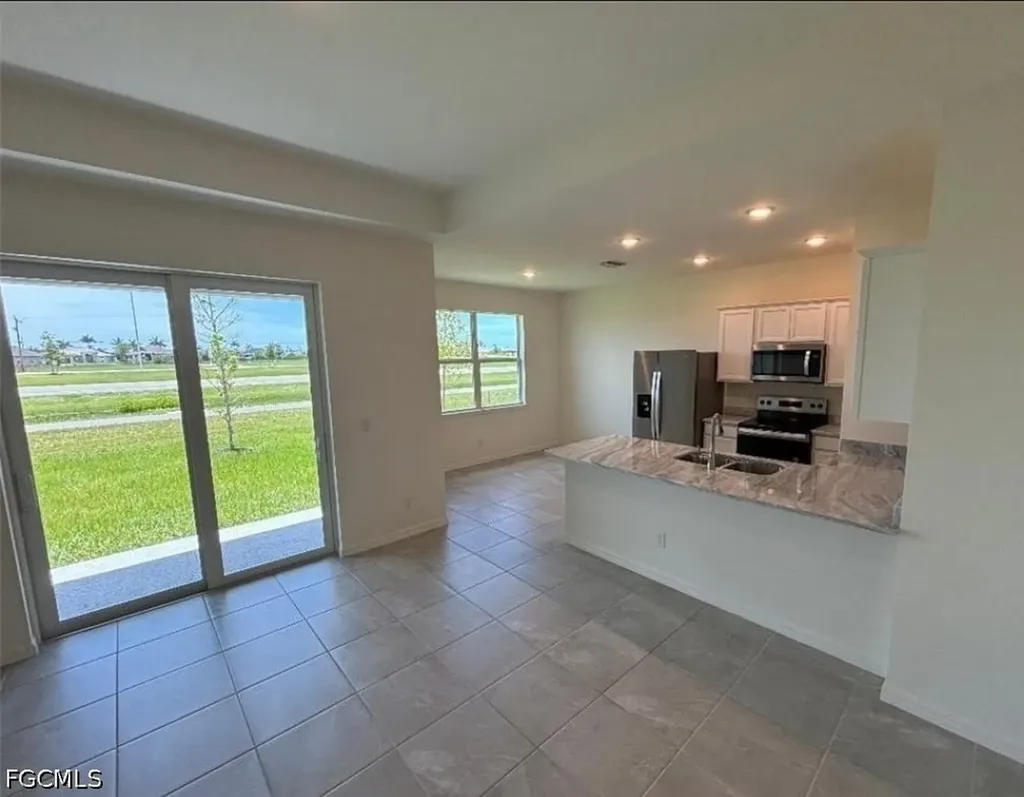 408 NW 31st Place Cape Coral FL 33993