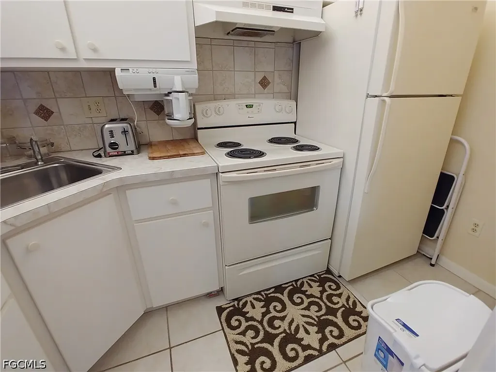 9650 Green Cypress Lane Fort Myers FL 33905