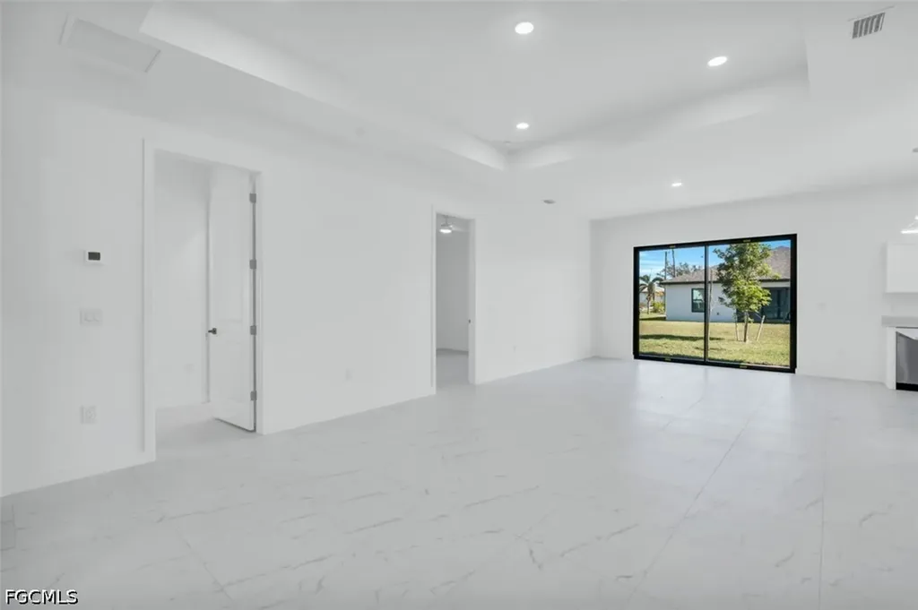 1021 Chiquita Boulevard S Cape Coral FL 33991