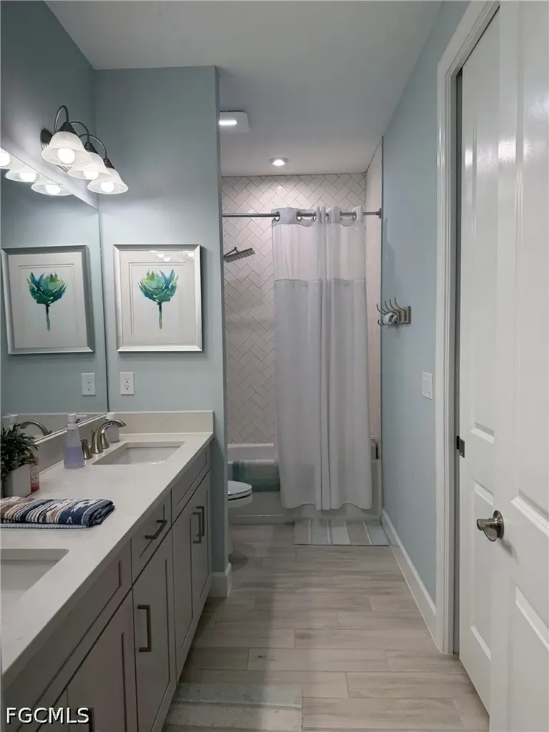 15227 Tolmino Street Naples FL 34114