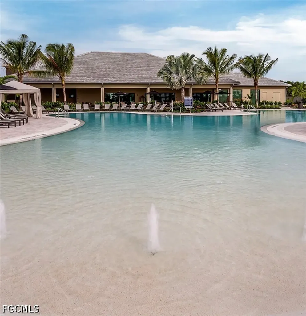 15227 Tolmino Street Naples FL 34114