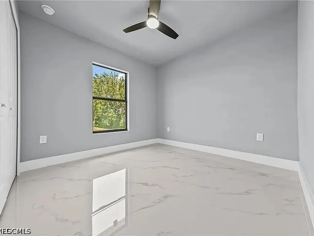 1130 Graystone Avenue Lehigh Acres FL 33974