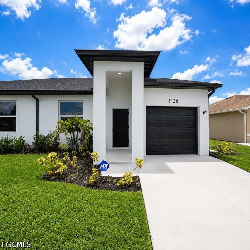 1130 Harold Avenue S Lehigh Acres FL 33973