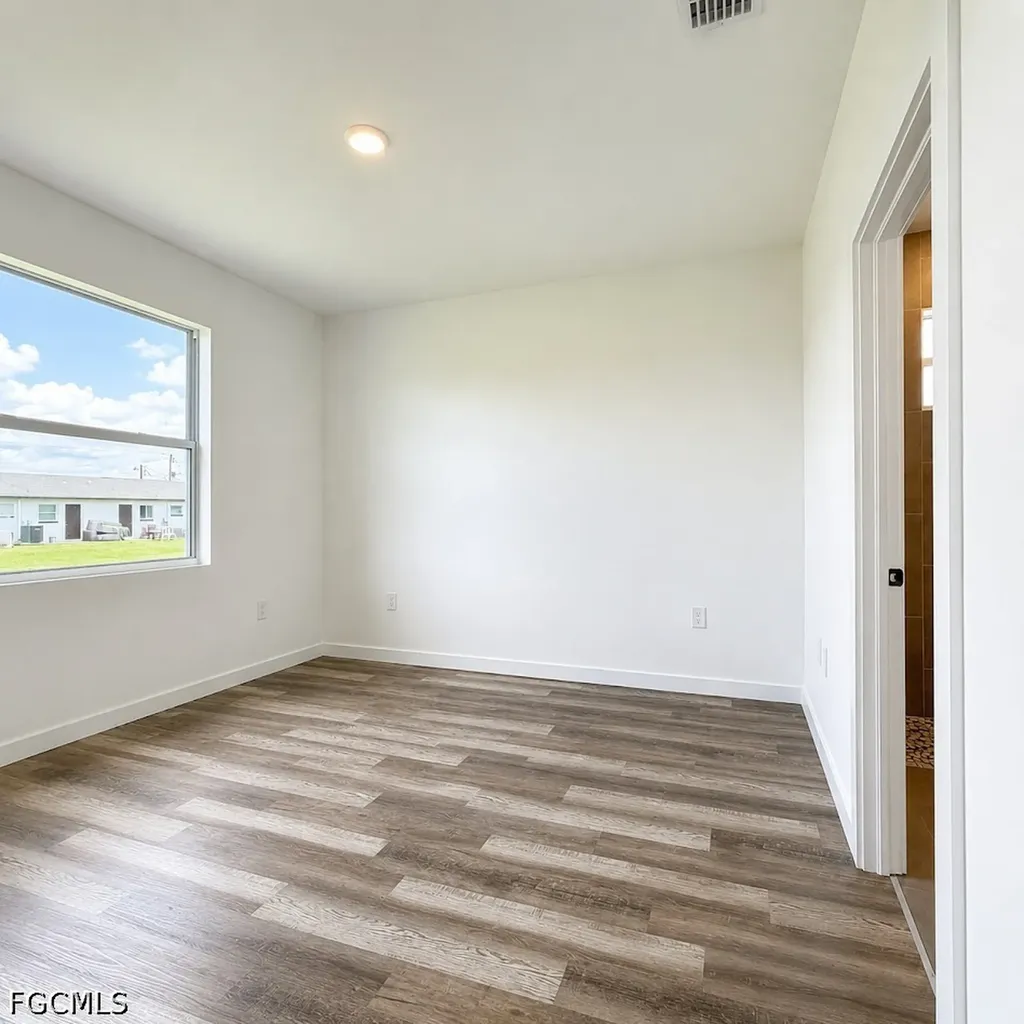 1130 Harold Avenue S Lehigh Acres FL 33973