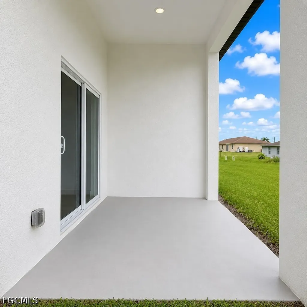 1130 Harold Avenue S Lehigh Acres FL 33973