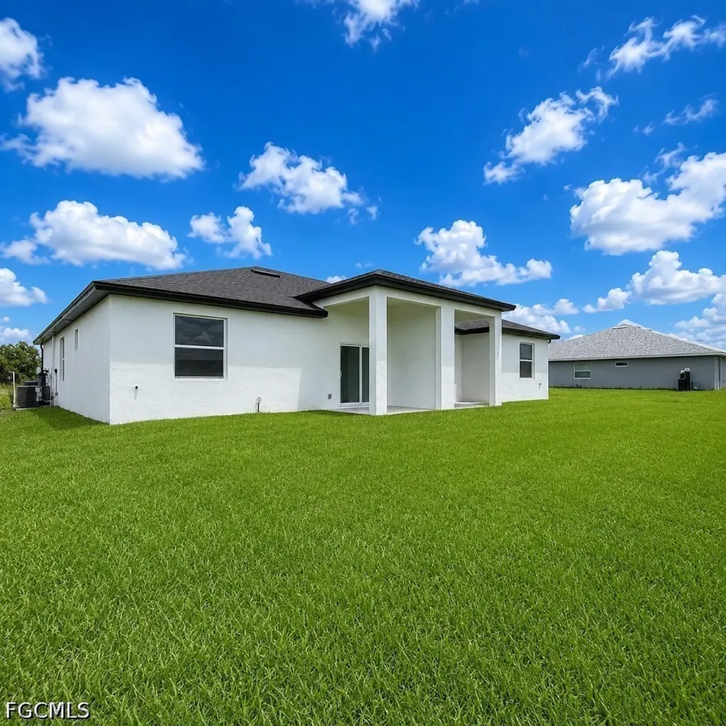 1130 Harold Avenue S Lehigh Acres FL 33973