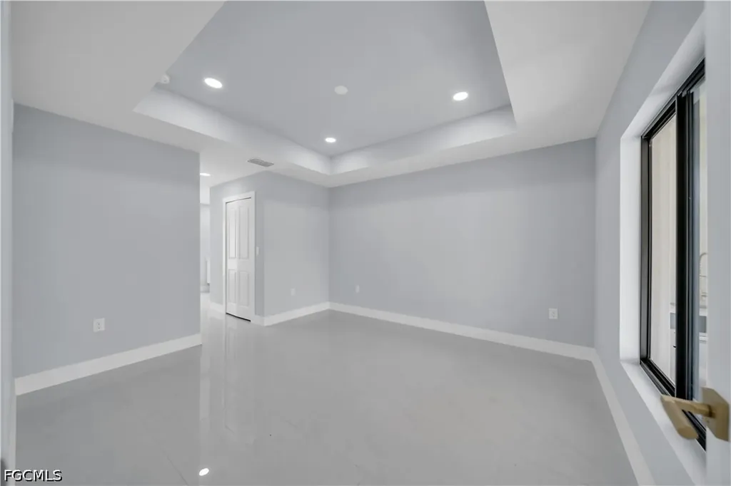 3916 8th Street SW Lehigh Acres FL 33976