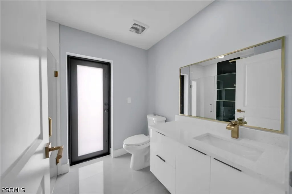 3916 8th Street SW Lehigh Acres FL 33976