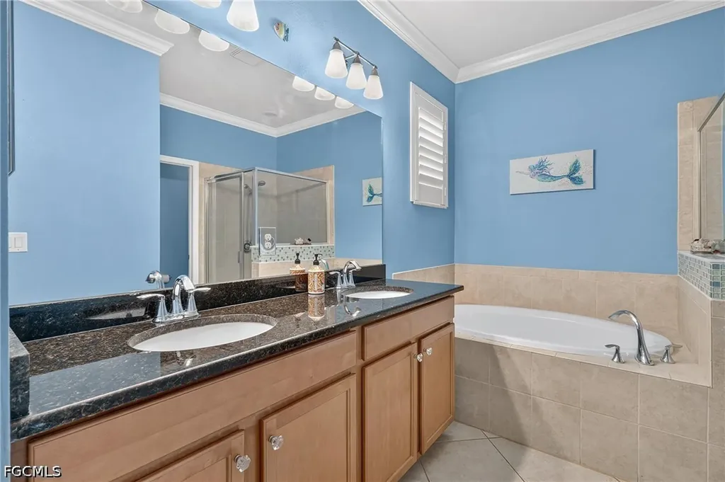 3652 Treasure Cove Circle Naples FL 34114