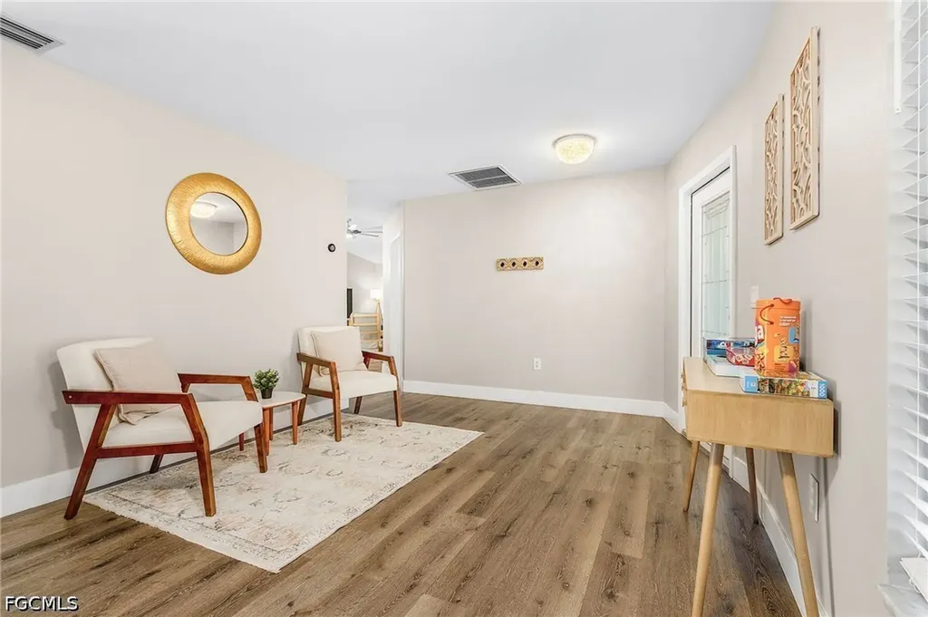 1424 SW 49th Street Cape Coral FL 33914