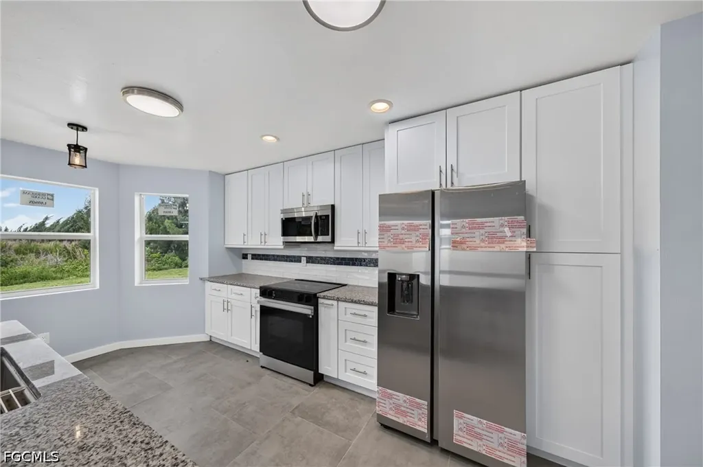 428 SW 19th Avenue Cape Coral FL 33991