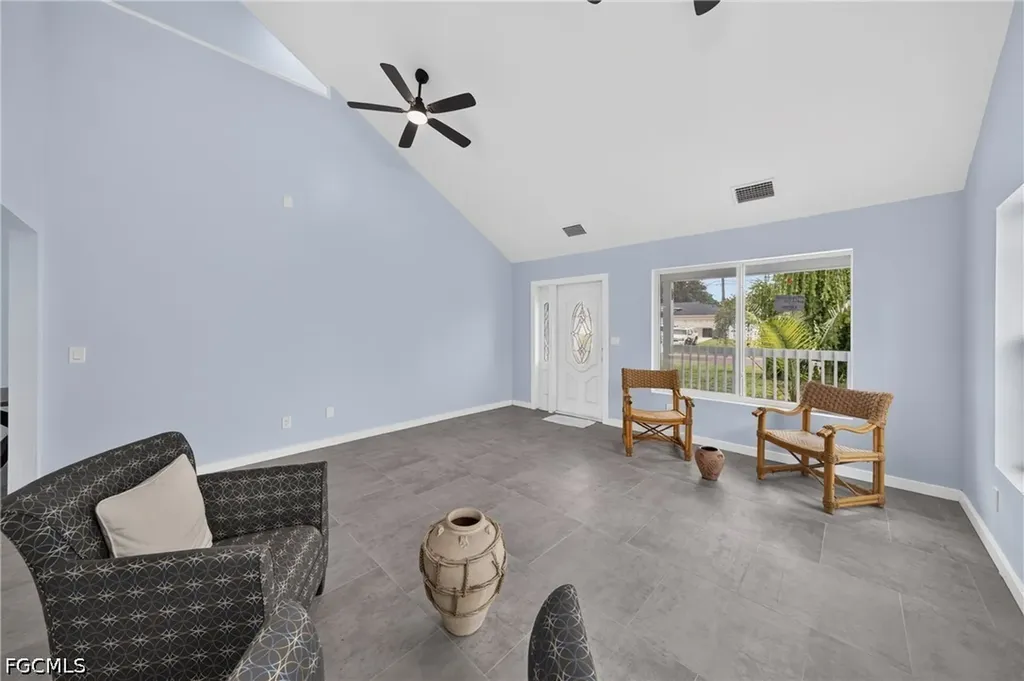 428 SW 19th Avenue Cape Coral FL 33991