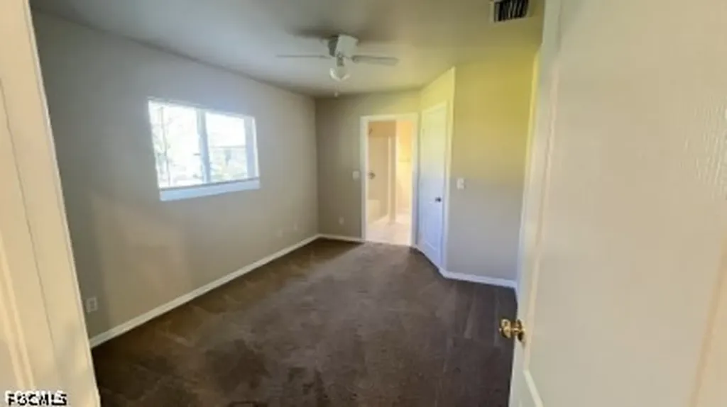 922 SE 13th Terrace Cape Coral FL 33990