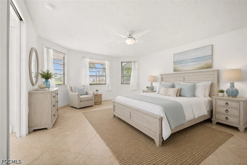 4102 SE 1st Place Cape Coral FL 33904