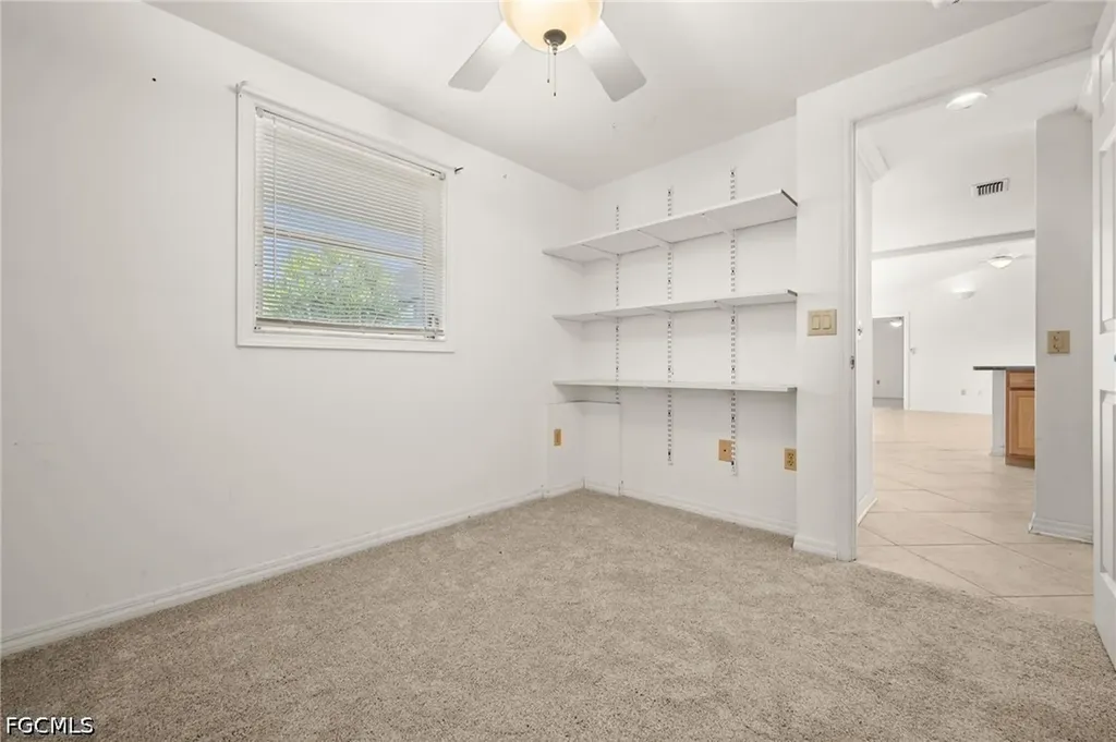4102 SE 1st Place Cape Coral FL 33904