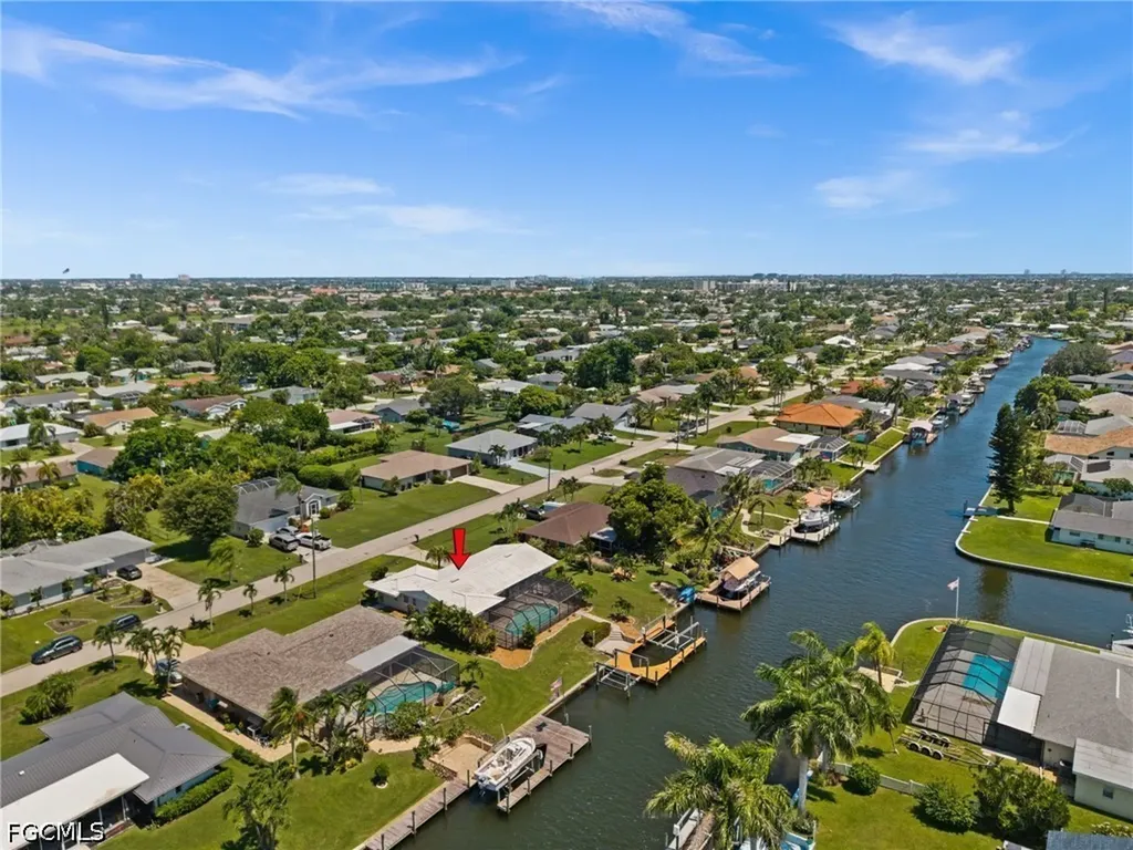4102 SE 1st Place Cape Coral FL 33904