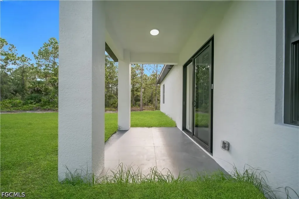 3303 53rd Street W Lehigh Acres FL 33971