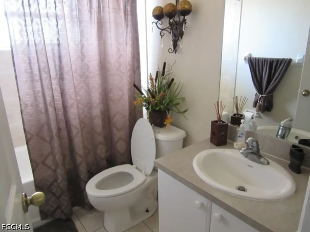 4337/4339 Skyline Boulevard Cape Coral FL 33914