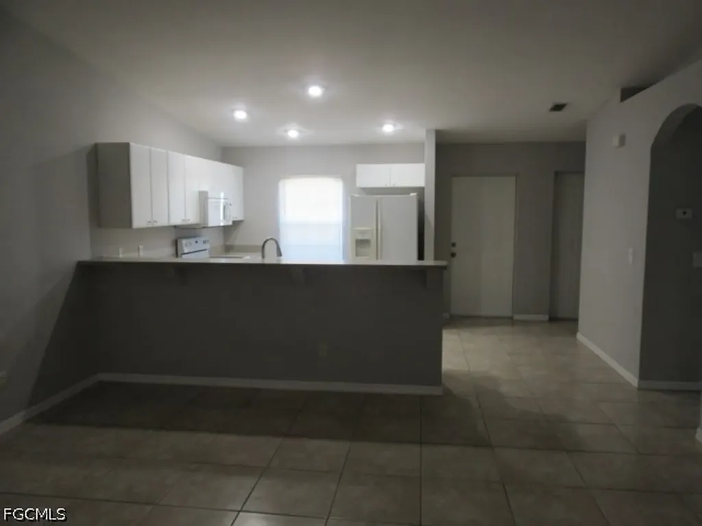 4337/4339 Skyline Boulevard Cape Coral FL 33914