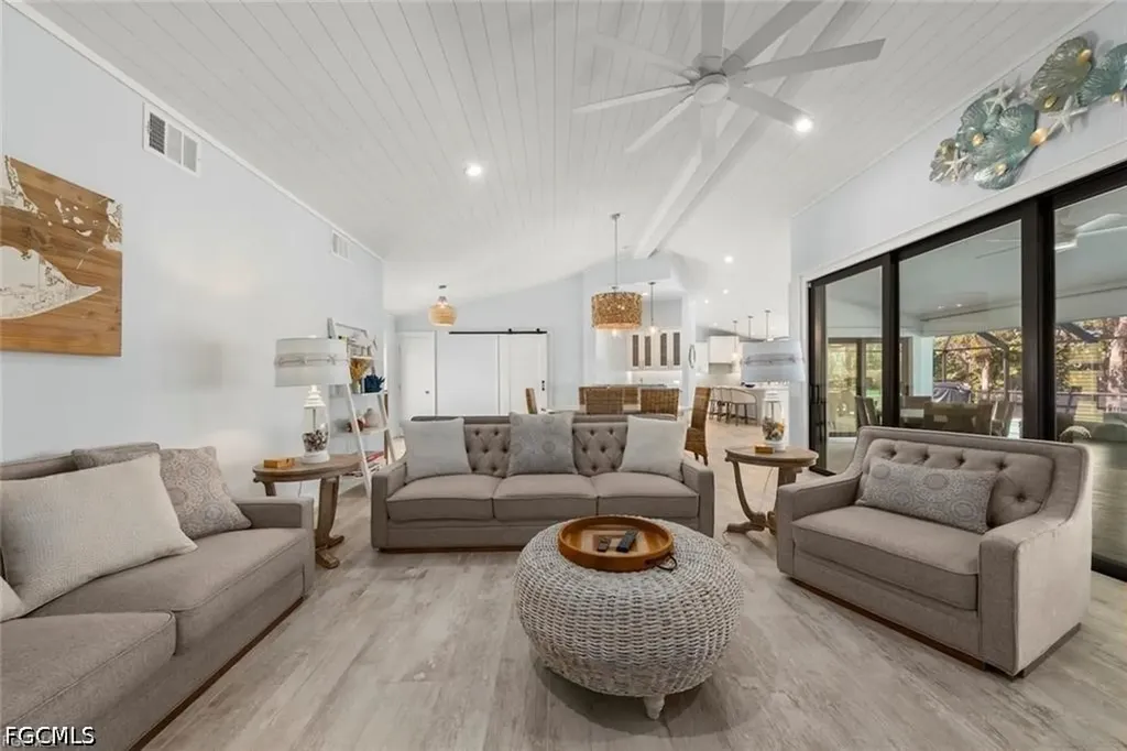 4775 Rue Helene Sanibel FL 33957