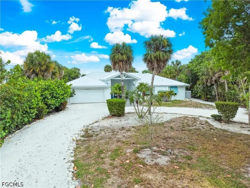 4775 Rue Helene Sanibel FL 33957