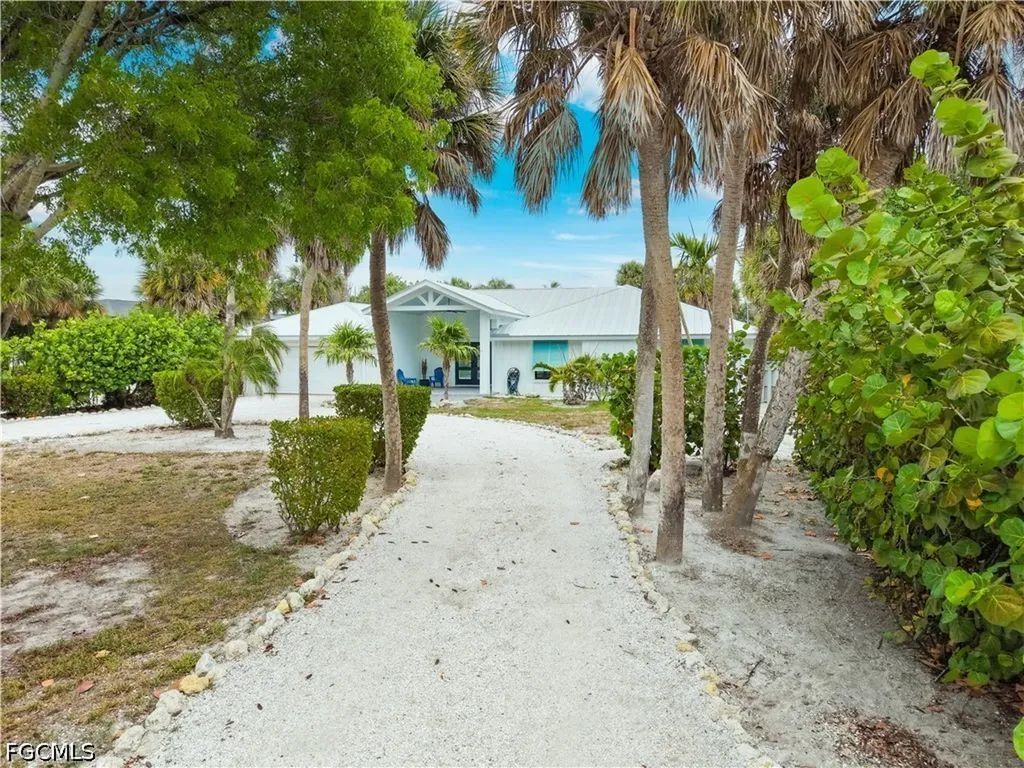 4775 Rue Helene Sanibel FL 33957