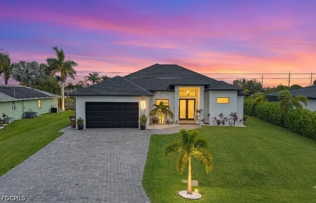 2425 SW 2nd Terrace Cape Coral FL 33991