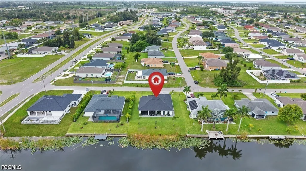 2425 SW 2nd Terrace Cape Coral FL 33991