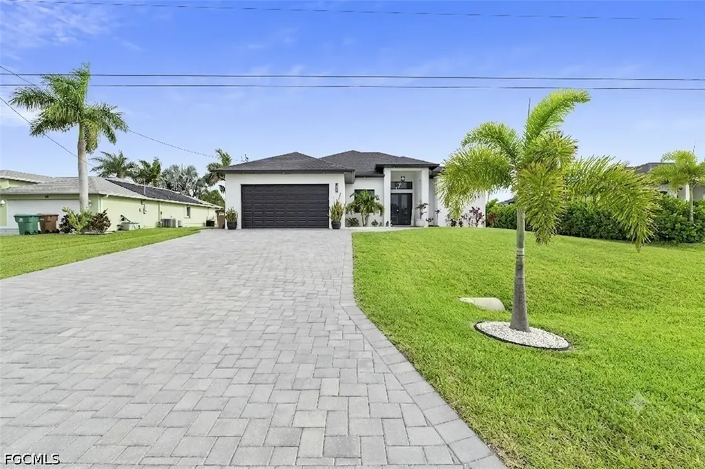 2425 SW 2nd Terrace Cape Coral FL 33991