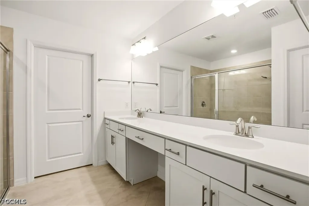 3751 Pebblebrook Ridge Court Fort Myers FL 33905