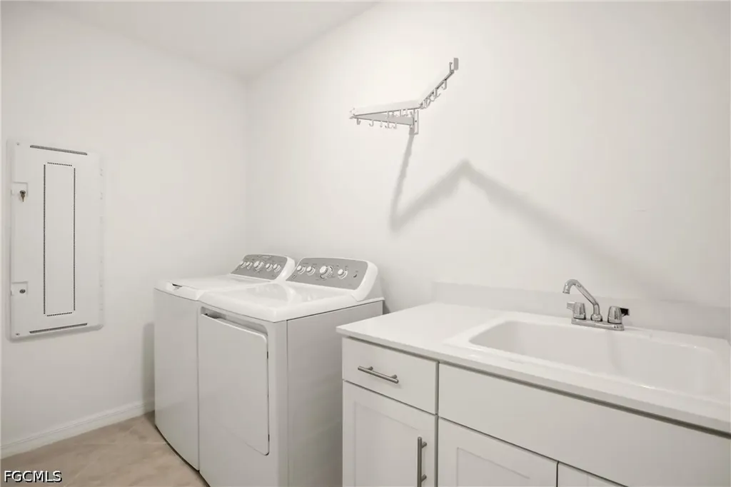 3751 Pebblebrook Ridge Court Fort Myers FL 33905