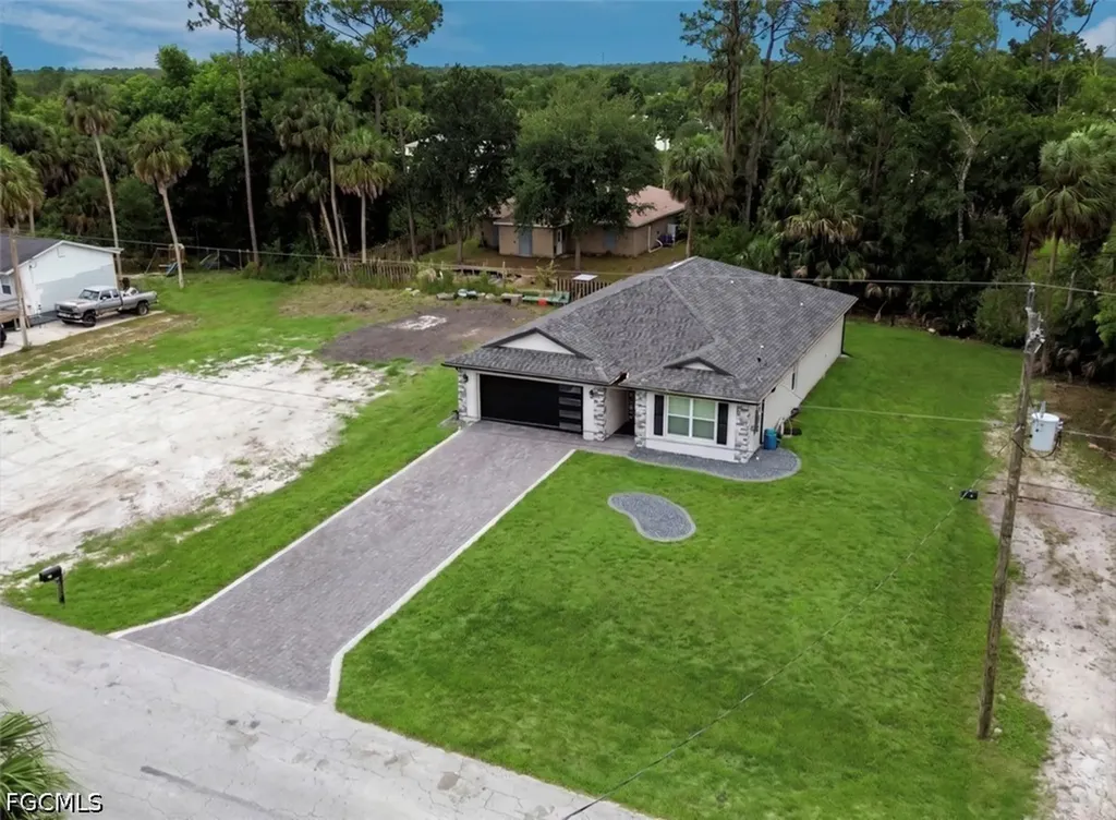 Fort Myers FL, 3715 Teakwood Street
