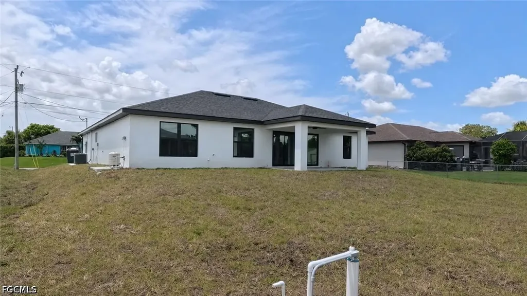 4202 14th Street SW Lehigh Acres FL 33976