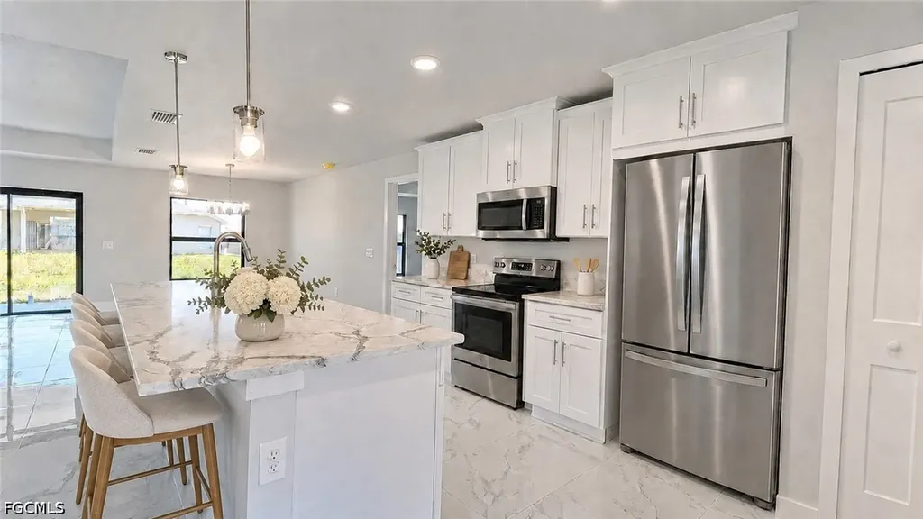 4202 14th Street SW Lehigh Acres FL 33976