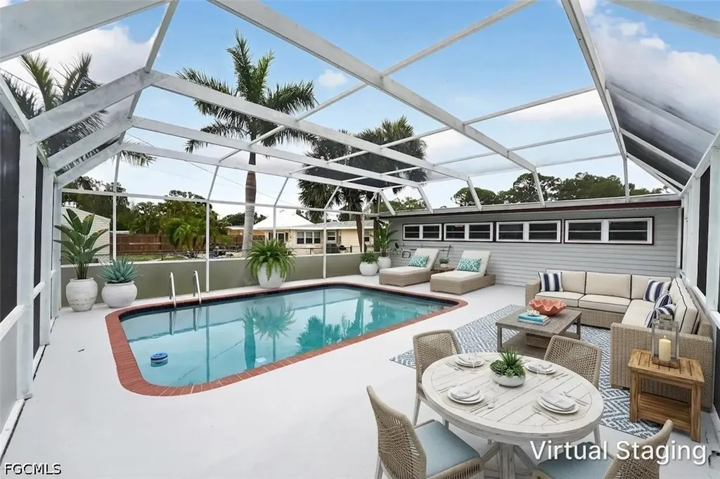 2505 Wood Street Sarasota FL 34237