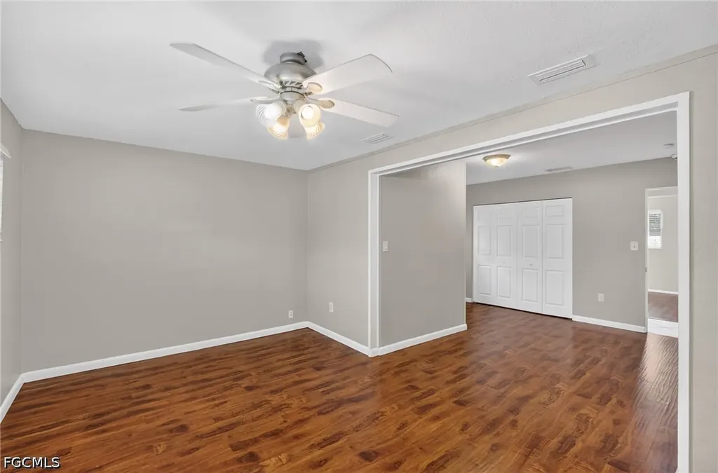 2505 Wood Street Sarasota FL 34237