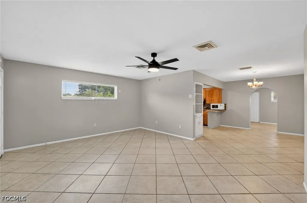 2505 Wood Street Sarasota FL 34237