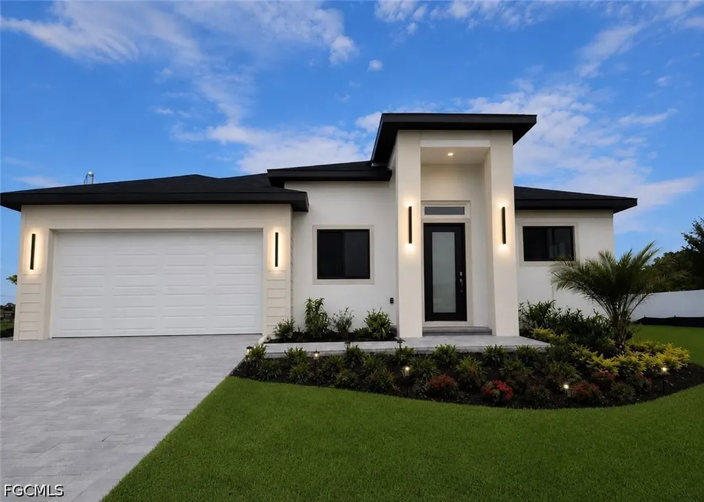 1508 El Dorado Boulevard N Cape Coral FL 33993