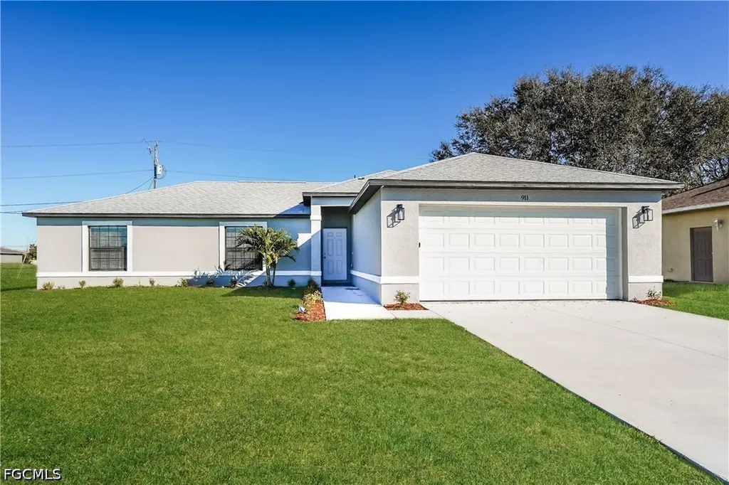 Cape Coral FL, 911 NE 9th Street