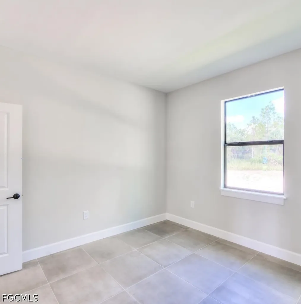 117 Desoto Boulevard N Naples FL 34120