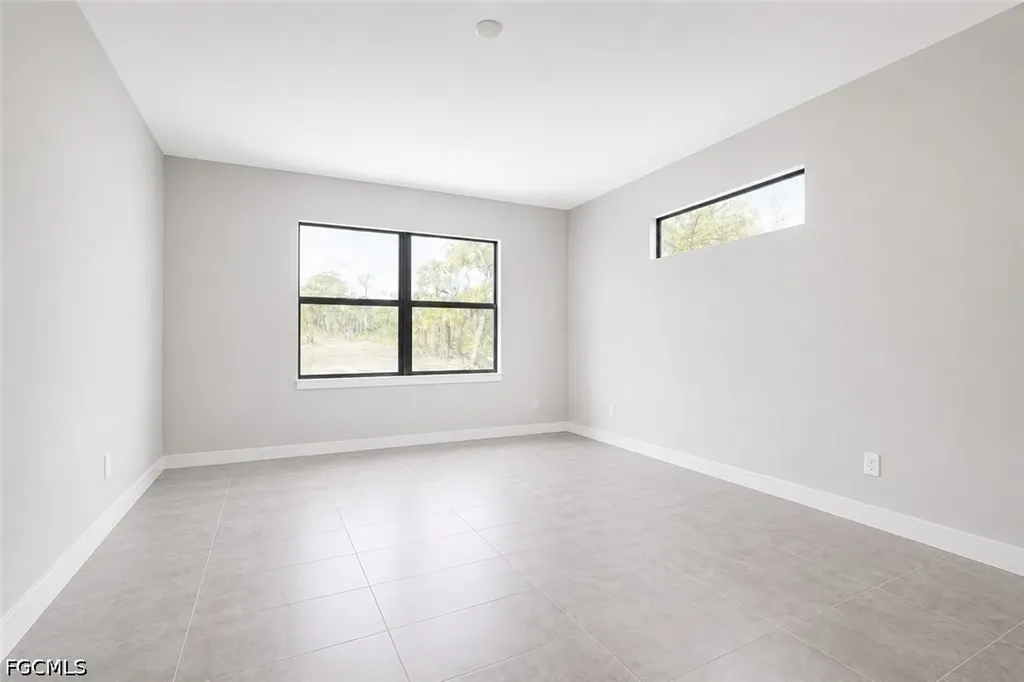 117 Desoto Boulevard N Naples FL 34120