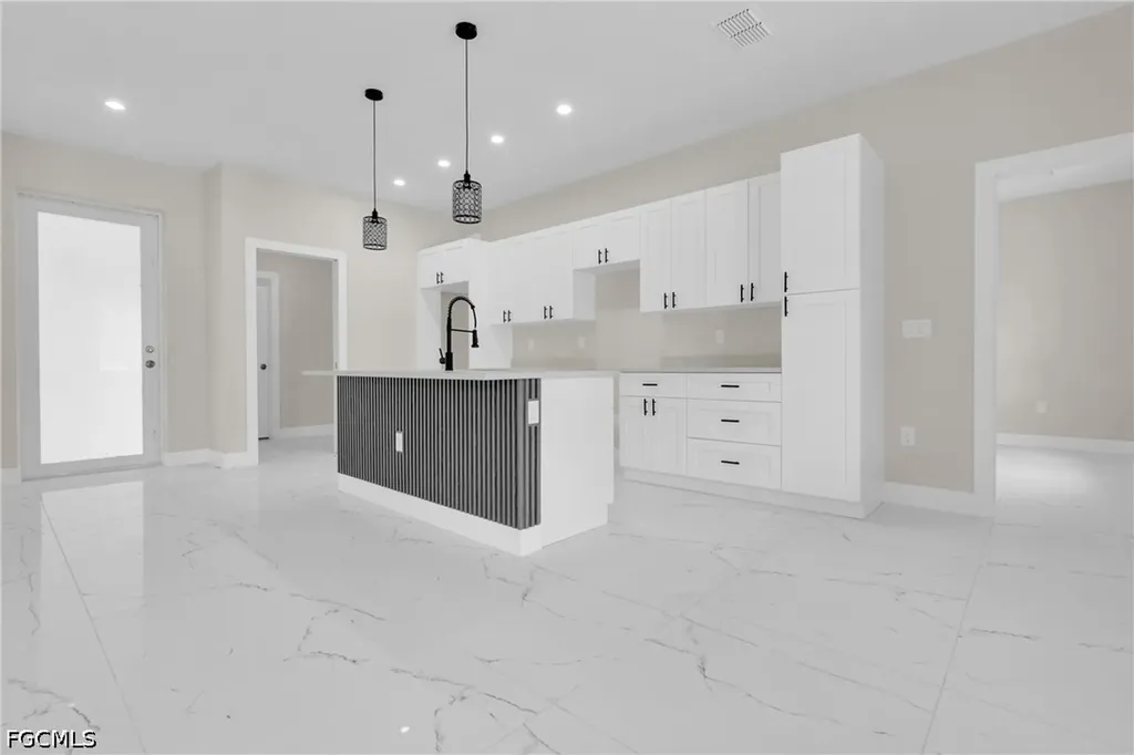3502 E 10th Street Lehigh Acres FL 33972