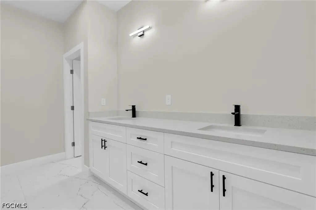 3502 E 10th Street Lehigh Acres FL 33972