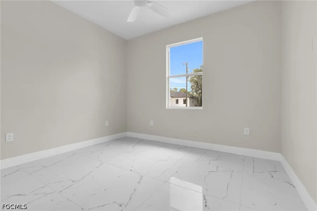 3502 E 10th Street Lehigh Acres FL 33972