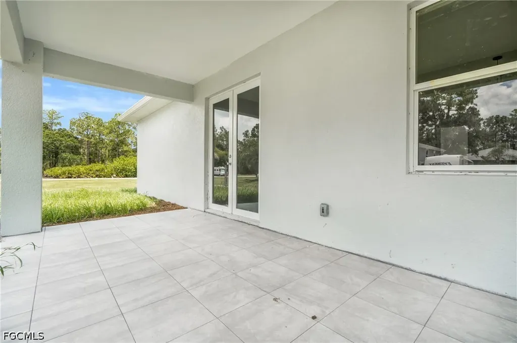3502 E 10th Street Lehigh Acres FL 33972
